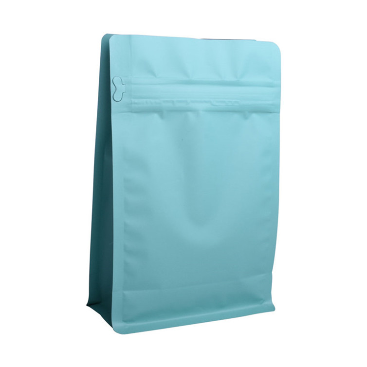 paper bag with ribbon (5) paper bag with ribbon (5)