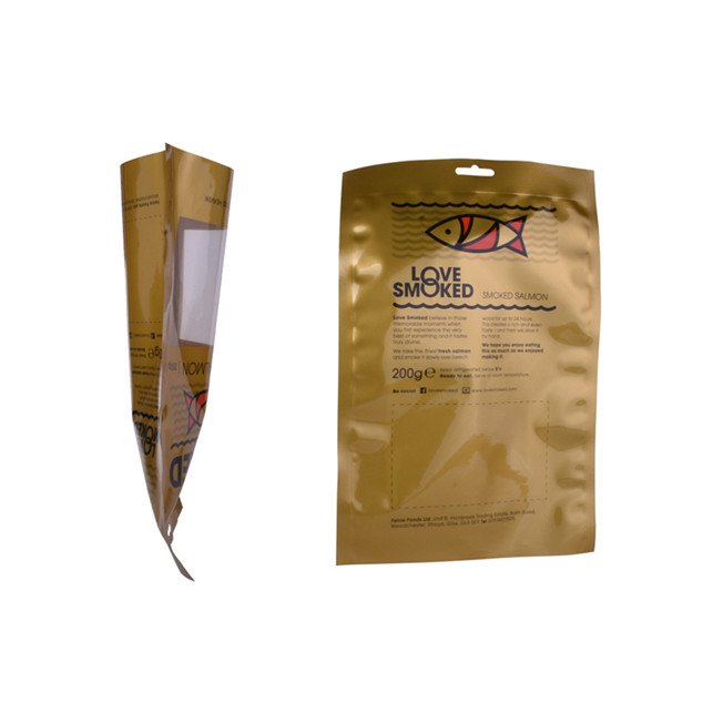 Laminated vacuum meat packaging with tear notch