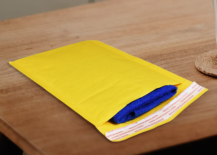 Reducing Carbon Footprint in E-Commerce Packaging with Compostable Mailers for Cannabis Products