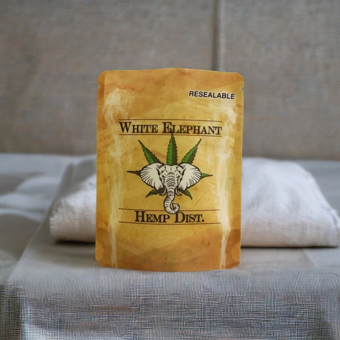 Moisture-proof Customized Small Stand Up Child Resistant Cannabis Pouches Wholesale