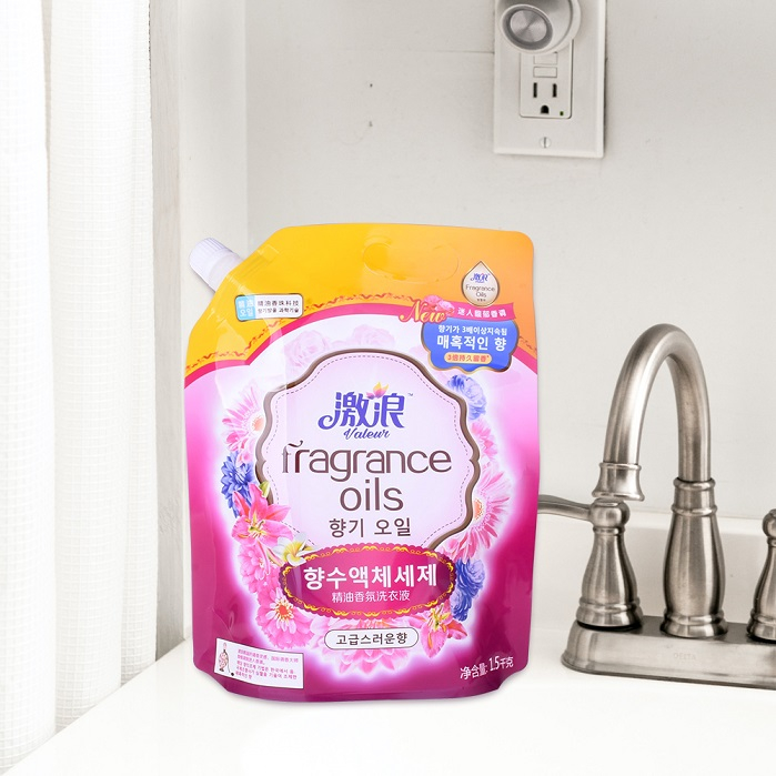 Eco-friendly Personalized Printing Corner Spout Laundry Liquid Detergent Pouch